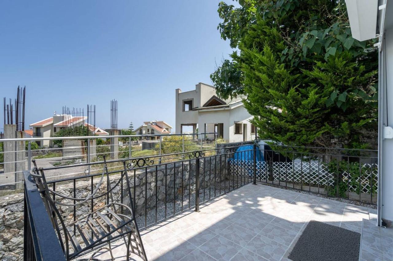 Villa Blue Kyrenia  Extérieur photo